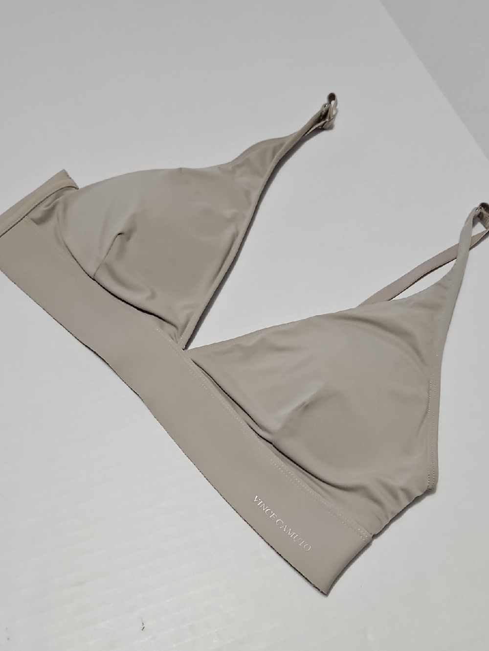 Vince Camuto Gray Triangle Bralette With Adjustable Straps Size M